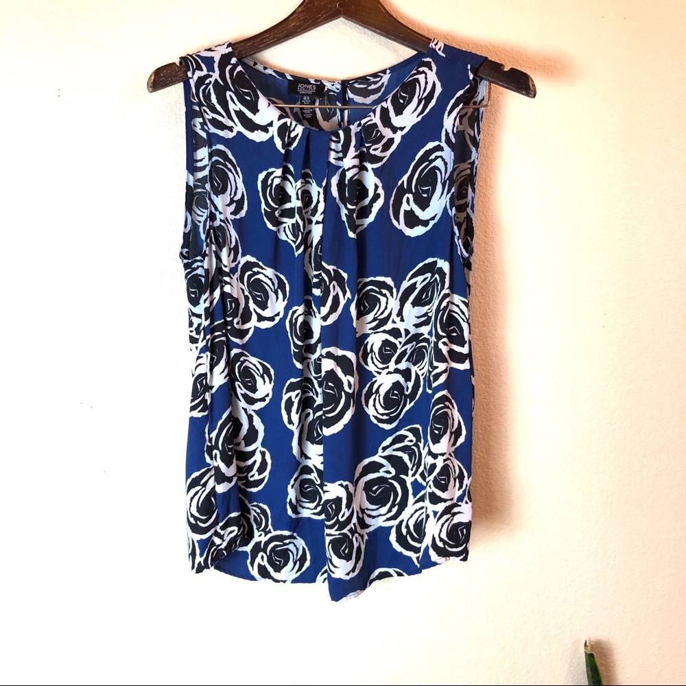 🛍 Floral Sleeveless Top Blouse